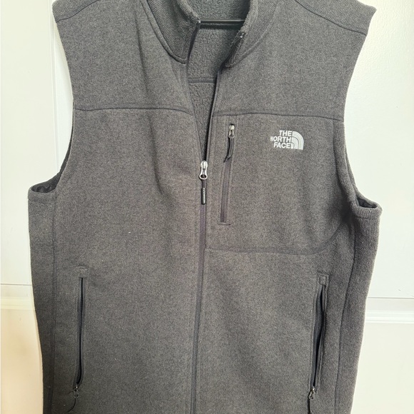 The North Face Other - The North Face Black Sherpa Fleece Pullover